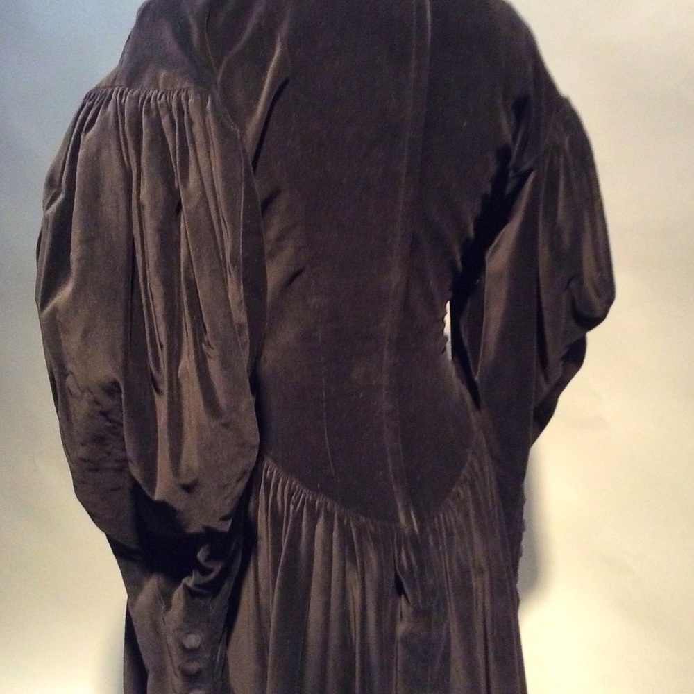 Vintage regency inspired gown - Picture 6 of 7